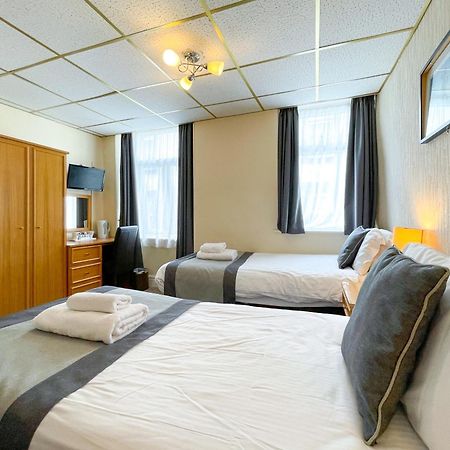The Auckland Hotel มอร์คัมบ์ ภายนอก รูปภาพ