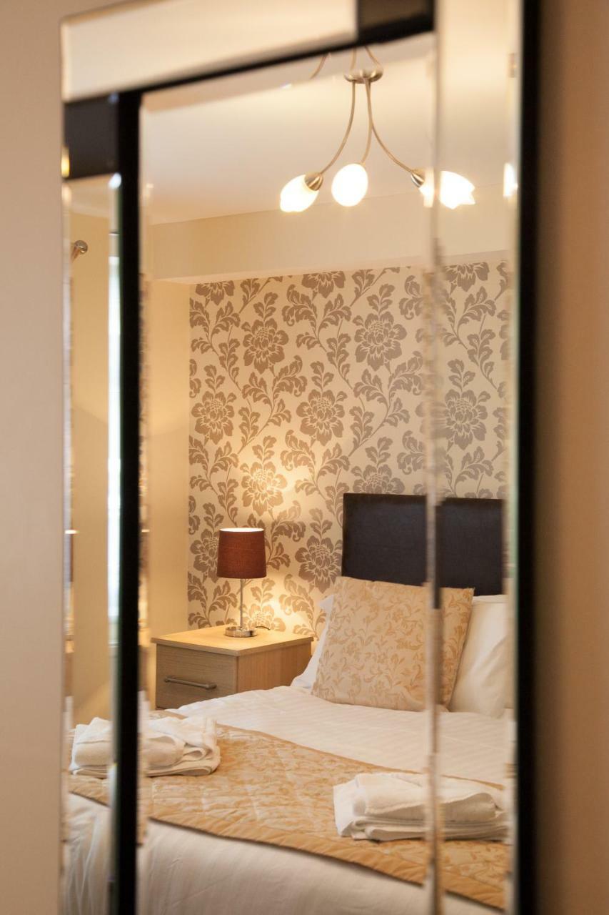 The Auckland Hotel มอร์คัมบ์ ภายนอก รูปภาพ